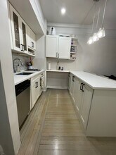 50 W 106th St in New York, NY - Building Photo - Building Photo