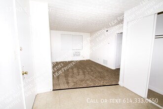 1736O E Long St in Columbus, OH - Building Photo - Building Photo