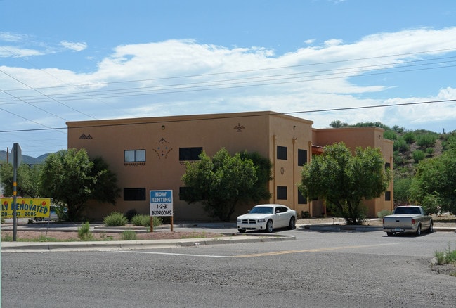 Mammoth Apartments in Mammoth, AZ - Building Photo - Building Photo