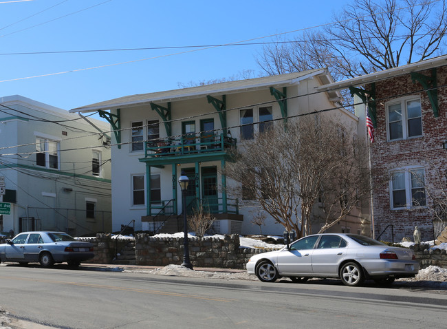 7012-7026 Carroll Ave in Takoma Park, MD - Building Photo - Building Photo