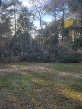 8106 5th St in Laurel Hill, FL - Building Photo - Building Photo