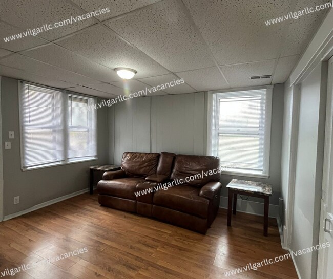 658 Connecticut St in Gary, IN - Foto de edificio - Building Photo