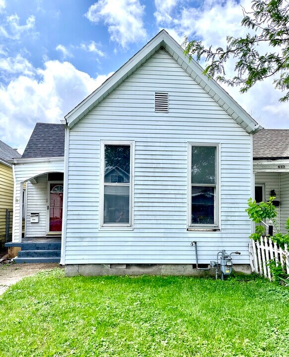 204 W Louisiana St in Evansville, IN - Building Photo