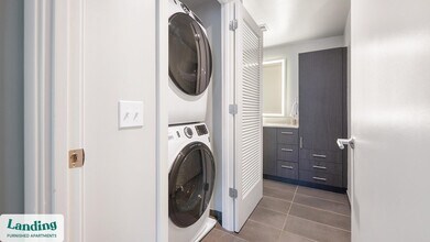 1771-1788 N Pierce St, Unit 1-2416 in Arlington, VA - Foto de edificio - Building Photo