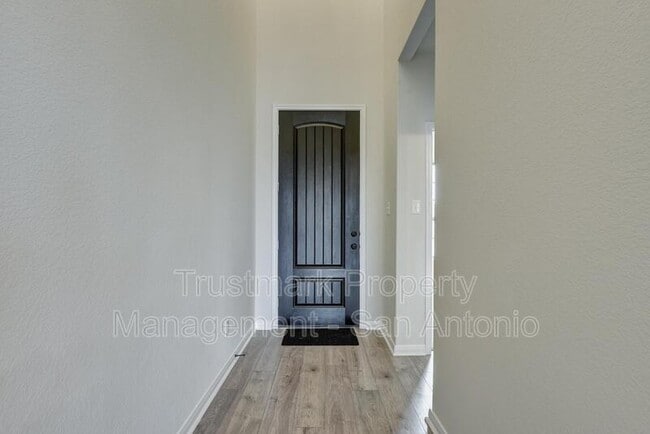 9007 Shady Mountain in San Antonio, TX - Building Photo - Building Photo