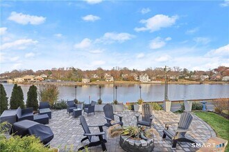 69 Weed Ave in Stamford, CT - Building Photo - Building Photo