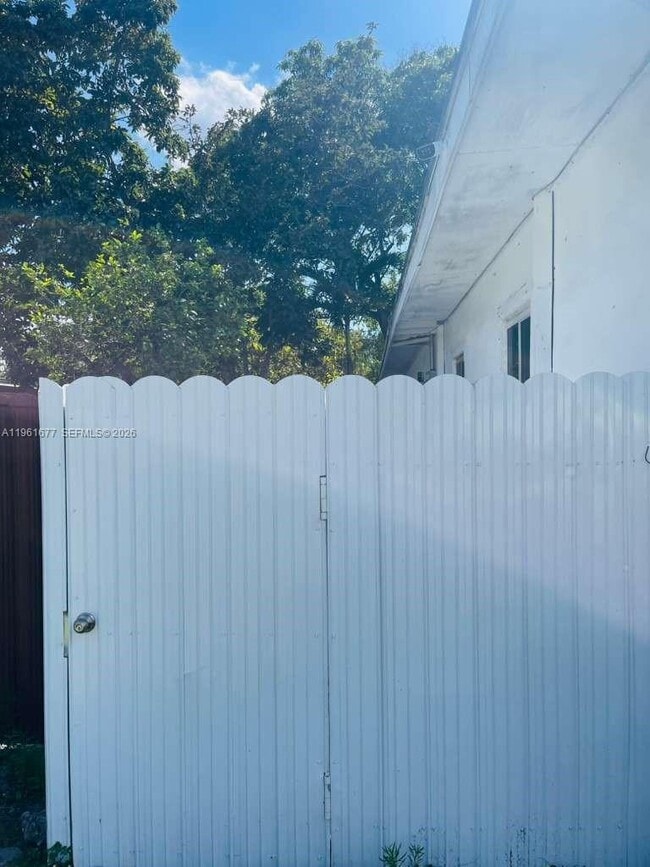 230 NW 127th St in North Miami, FL - Building Photo - Building Photo