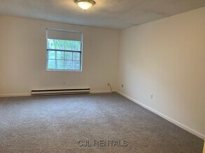 2 Viking Ct in Arlington, MA - Building Photo - Building Photo