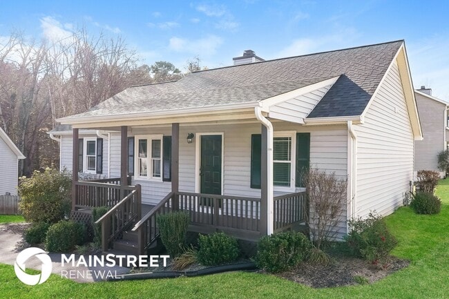 6000 Southcrest Dr in Clemmons, NC - Building Photo - Building Photo