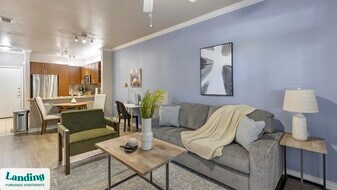 15777 Quorum Dr in Addison, TX - Building Photo