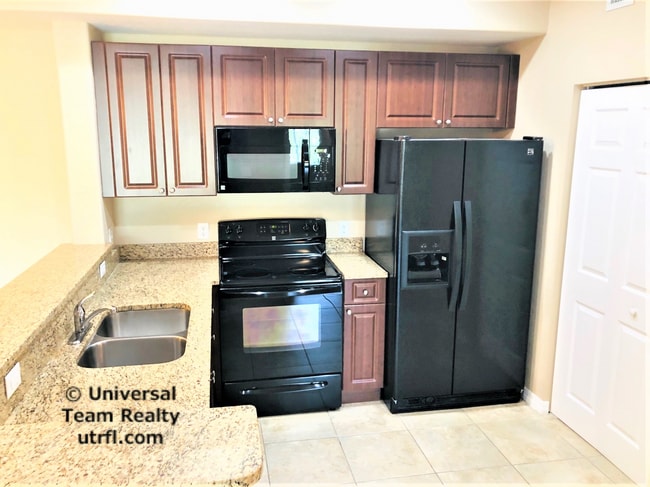 property at 13190 Bella Casa Cir