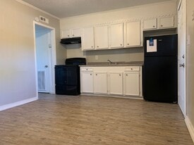 Southwind Apartments in Pearl, MS - Building Photo
