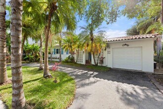 5614 San Vicente St in Coral Gables, FL - Building Photo - Building Photo