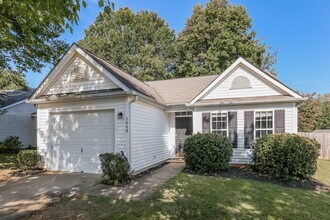 1563 Hollow Maple Dr in Charlotte, NC - Building Photo - Building Photo