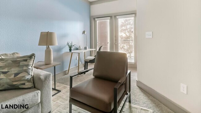 18021 Kingsland Blvd, Unit 2206