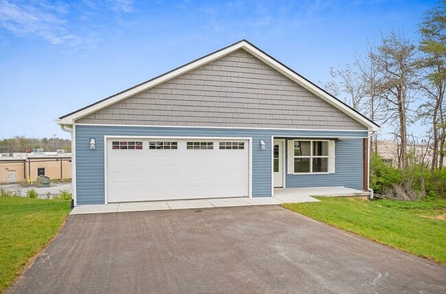 168 Sky View Meadow Dr in Crossville, TN - Building Photo - Building Photo