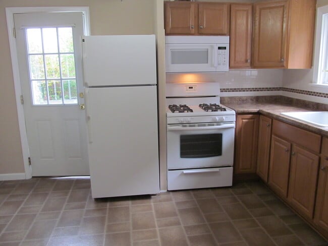 16 Codington St, Unit 1 in Raritan, NJ - Building Photo - Building Photo