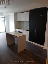 33 Helendale Ave in Toronto, ON - Building Photo - Building Photo