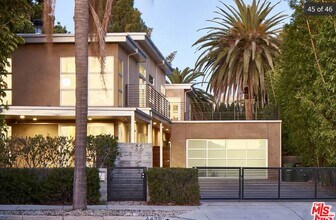 4430 Lindblade Dr in Los Angeles, CA - Building Photo - Building Photo