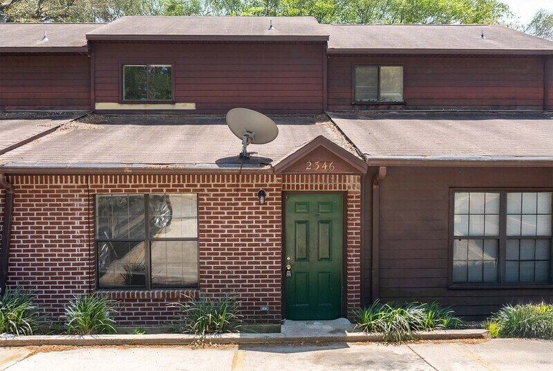2342-2348 Hartsfield Way in Tallahassee, FL - Building Photo