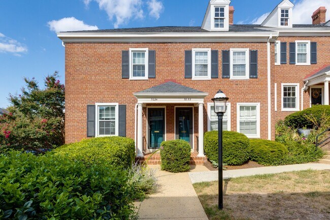 property at 3234 S Stafford St