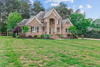 7887 Mountain Shore Dr in Sherrills Ford, NC - Building Photo - Building Photo