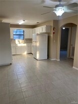 1408 Pine St in Weslaco, TX - Building Photo