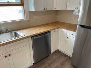 293 Boston Ave in Medford, MA - Building Photo - Building Photo