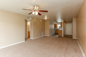 247 Tri City Beach Rd in Baytown, TX - Building Photo - Building Photo