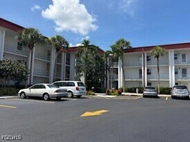 1700 Pine Valley Dr in Ft. Myers, FL - Building Photo