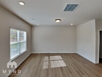 6106 Moonview Ct in Charlotte, NC - Foto de edificio - Building Photo