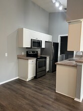 5934 Brickleberry Ln in Zephyrhills, FL - Building Photo - Building Photo