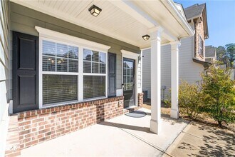 5337 Burrus Ln in Mableton, GA - Building Photo - Building Photo