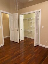 1647 S Throop St, Unit 1st floor in Chicago, IL - Foto de edificio - Building Photo