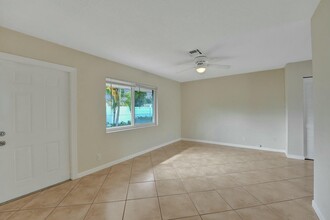 224 SE 4th Ave in Delray Beach, FL - Building Photo - Building Photo