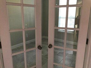 109 Eli Whitney Way in Hutto, TX - Building Photo - Building Photo