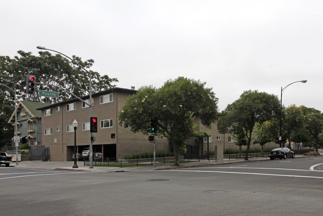 University Apartments in San Jose, CA - Building Photo