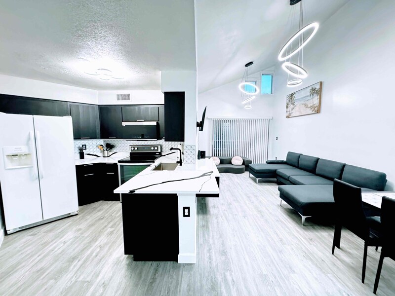 3646 Southpointe Dr in Orlando, FL - Building Photo