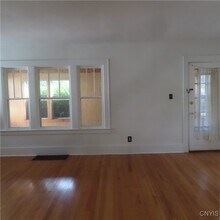 105 Twin Hills Dr, Unit 7 in Syracuse, NY - Building Photo - Building Photo
