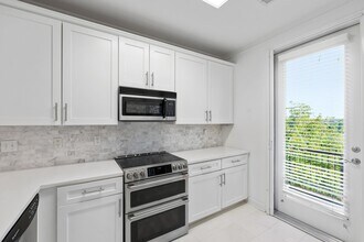 380 Island Dr in Memphis, TN - Building Photo - Building Photo