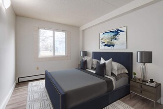 Palm Road Apartments in Lethbridge, AB - Building Photo - Building Photo