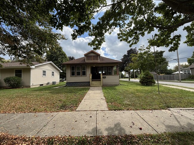 property at 222 W Blair St