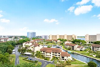 1100 Marine Way W in North Palm Beach, FL - Building Photo - Building Photo