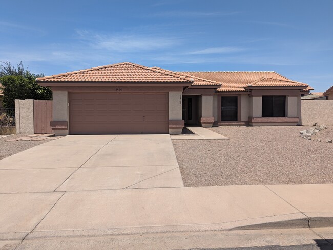 5460 E Emerald Ave
