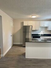 173 Spruce St in Manchester, CT - Building Photo - Building Photo