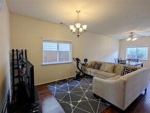 7206 Sunburst Meadow Dr in Houston, TX - Building Photo - Building Photo