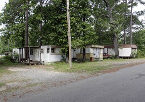 1211 Service Rd in North Little Rock, AR - Building Photo
