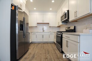 124 Kenrick St, Unit 3 in Boston, MA - Building Photo