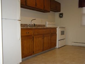 5 Highview Dr, Unit 95 highview Drive in Pittsfield, MA - Building Photo - Building Photo