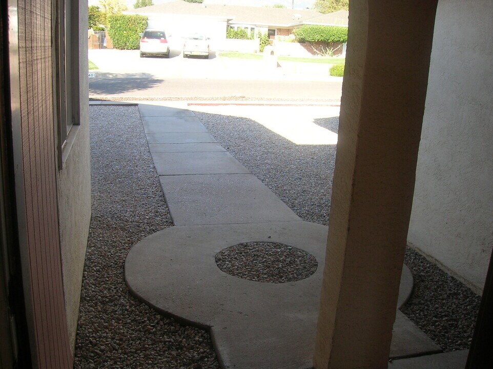 9400 Admiral Nimitz Ave NE in Albuquerque, NM - Building Photo